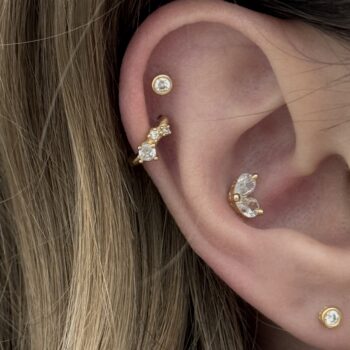 kolczyk do piercingu ucha srebrny pozłacany z cyrkonią helix